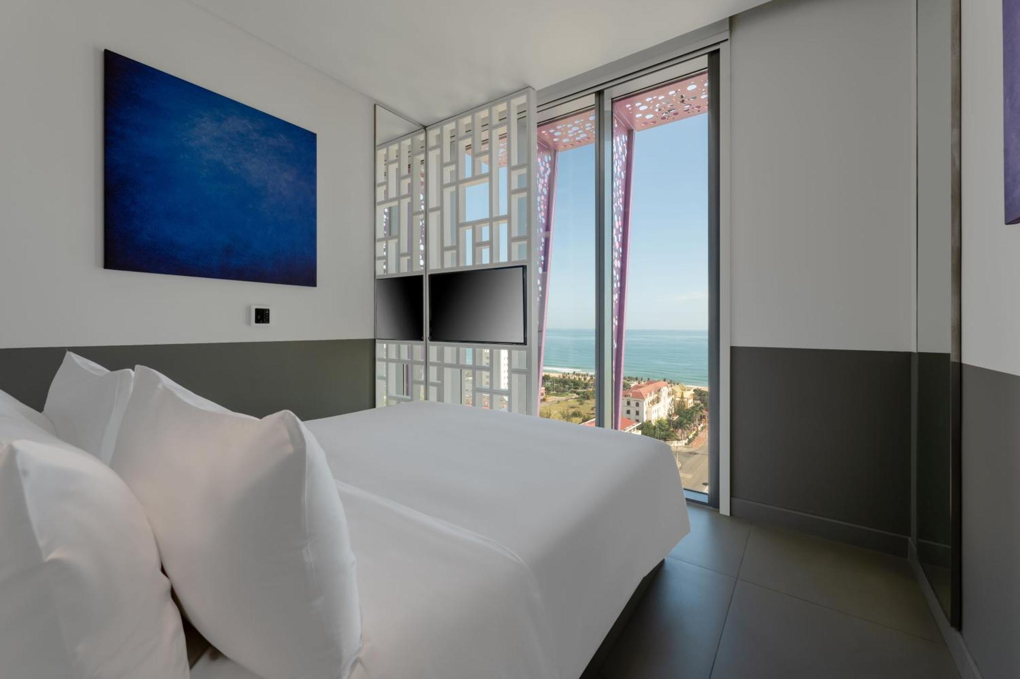 Wink Hotel Tuy Hoa Beach - 24Hrs Stay & Rooftop Pool Bar 外观 照片
