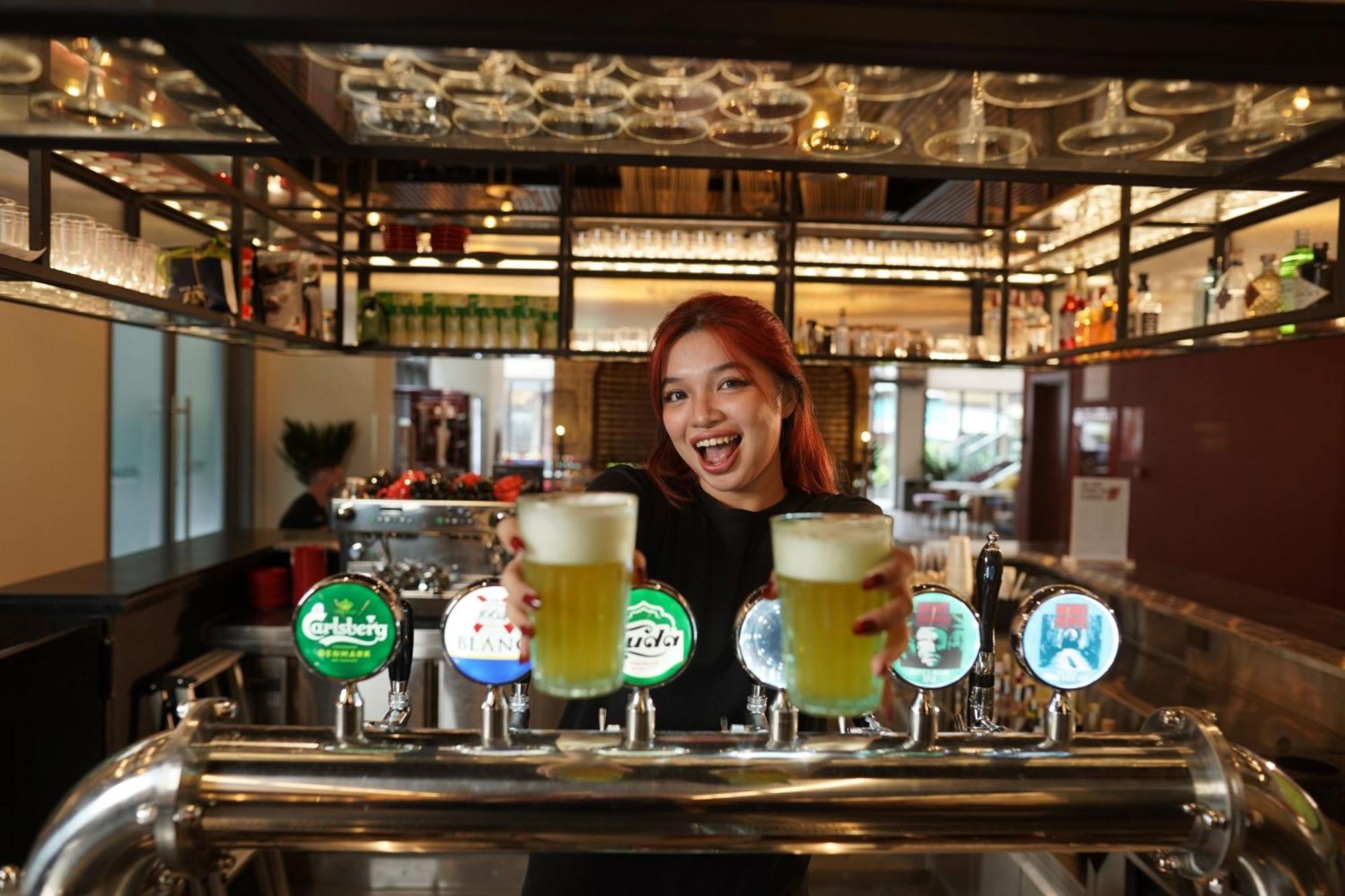 Wink Hotel Tuy Hoa Beach - 24Hrs Stay & Rooftop Pool Bar 外观 照片