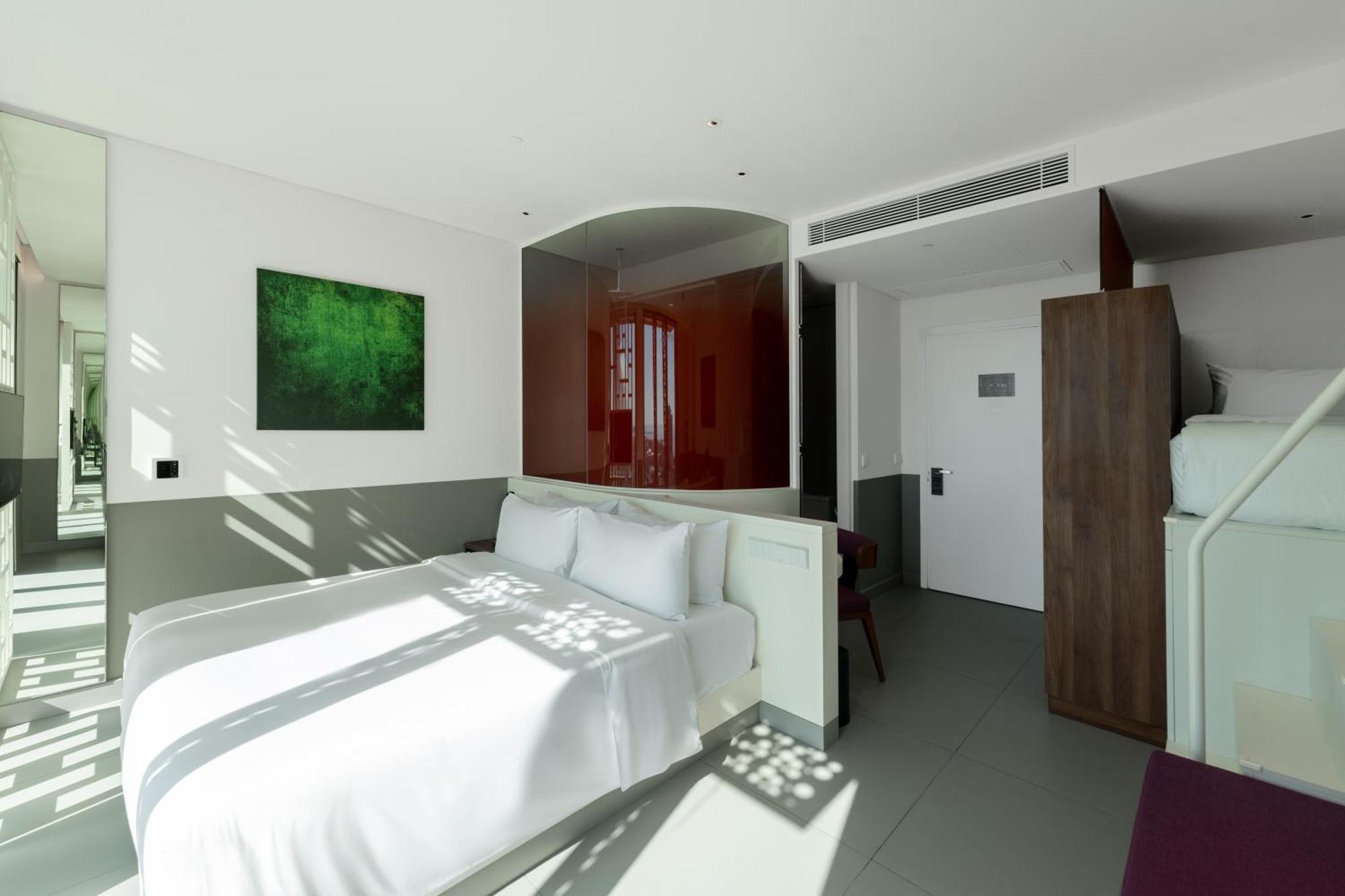 Wink Hotel Tuy Hoa Beach - 24Hrs Stay & Rooftop Pool Bar 外观 照片