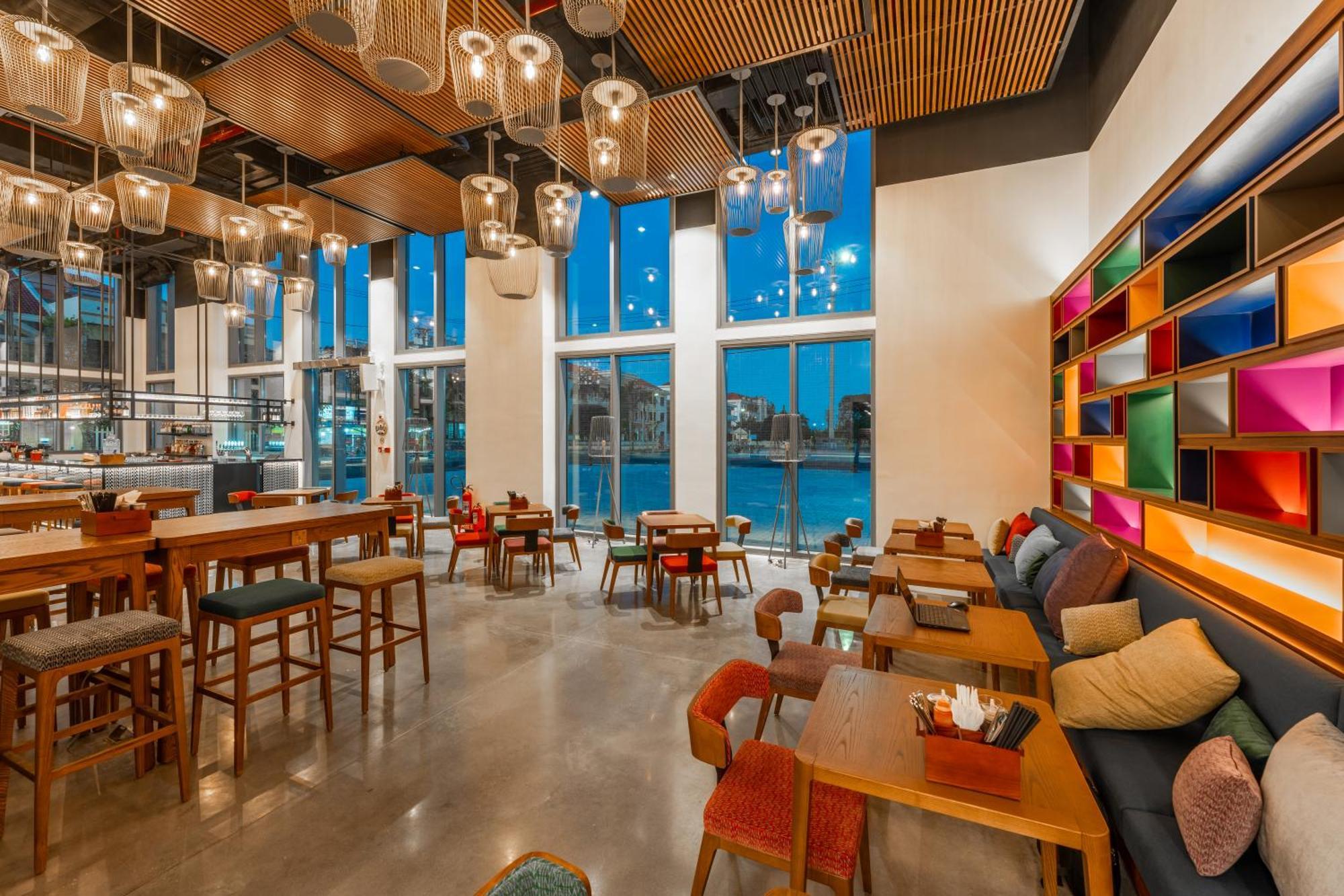 Wink Hotel Tuy Hoa Beach - 24Hrs Stay & Rooftop Pool Bar 外观 照片